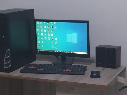 AOC 768p 60hz