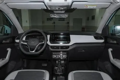 Volkswagen Tahru 2026 XR