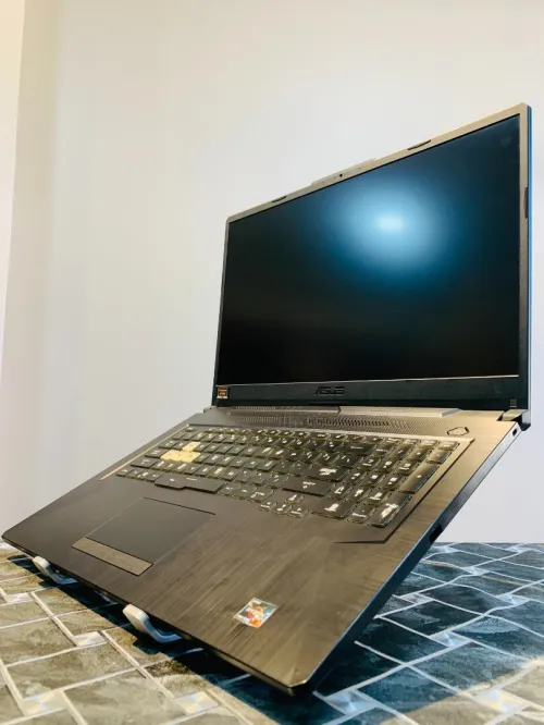 ASUS TUF Gaming A17 FA706I
