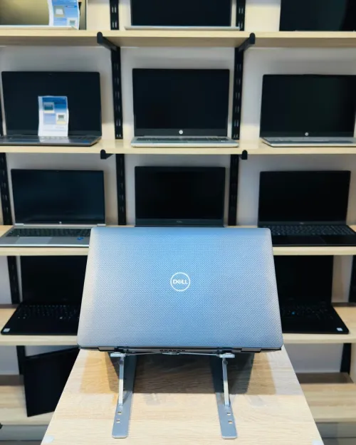 DELL Latitude 7320 I7-1185G7 16/256