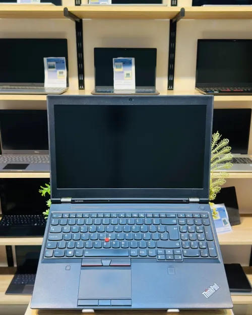 LENOVO ThinkPad P50 (20EQ)   I7-6820HQ  16/256  M1000M 4GB