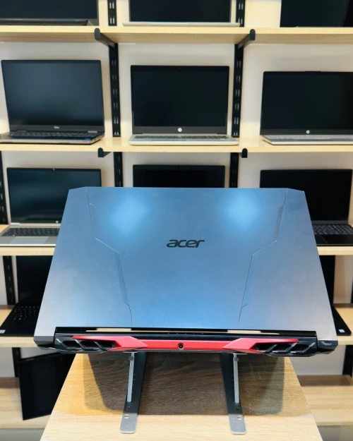 ACER NITRO 5 I7-11800H 16/512 RTX 3070 144hz