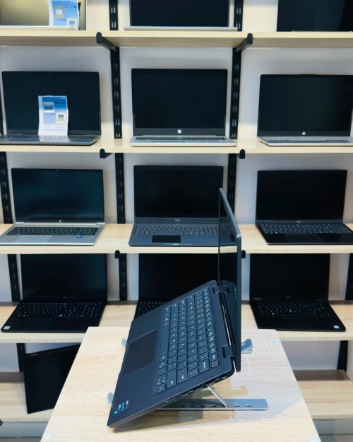 DELL Latitude 7320 I7-1185G7 16/256