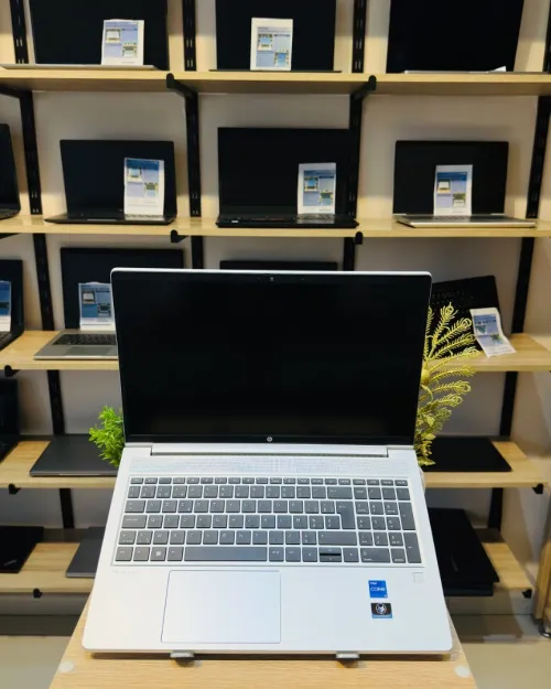 HP ProBook 450 G10     i5-1335U  16/512