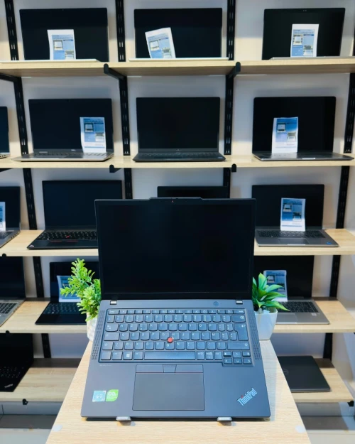 LENOVO ThinkPad X13 Gen4  R5-7540U Pro  32/512  cycle 19  [BIOS verrouillé]
