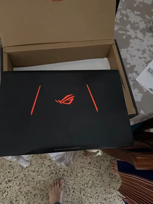 Pc gamers asus neuf jamais utilisé 