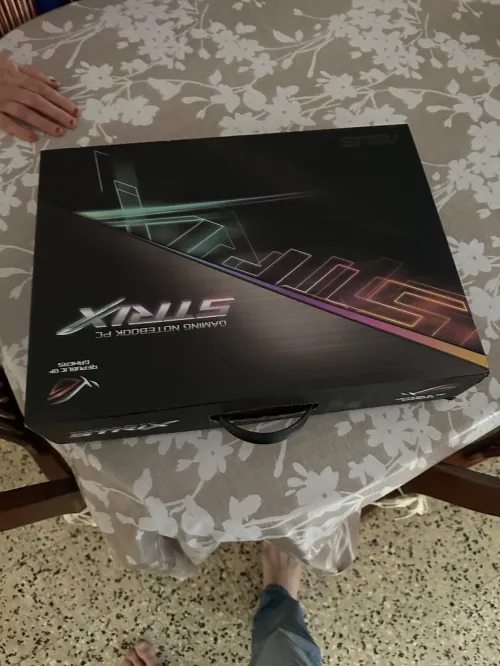 Pc gamers asus neuf jamais utilisé 