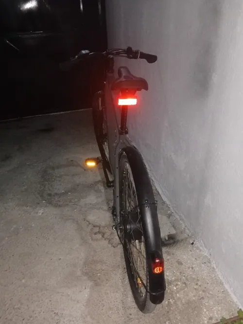 Velo electrique rockrider neuf avec chargeur