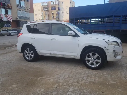 Toyota RAV4 2013 Active