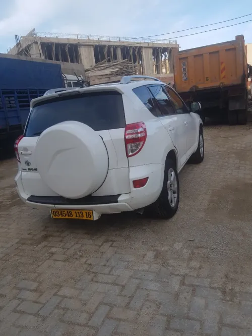 Toyota RAV4 2013 Active