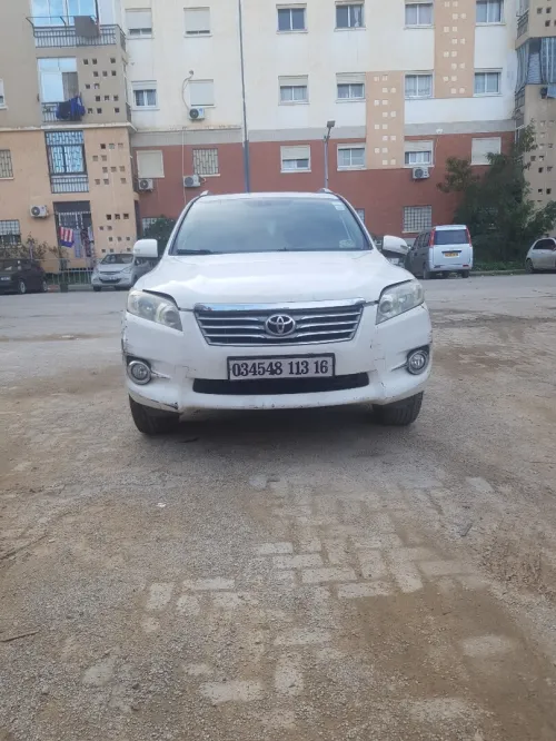 Toyota RAV4 2013 Active