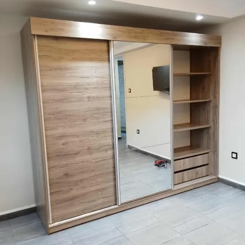 Armoire
