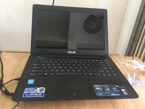  Asus X453M Intel Celeron N2840 4GB 500GB 14 Inch Window