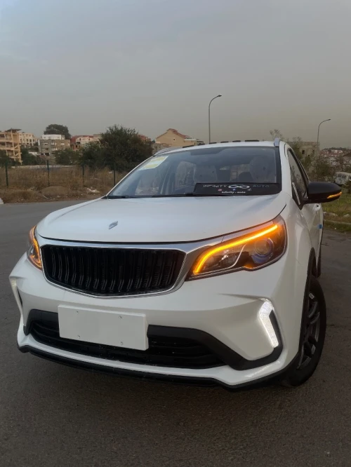 Livan X3 Pro  2025 La tout