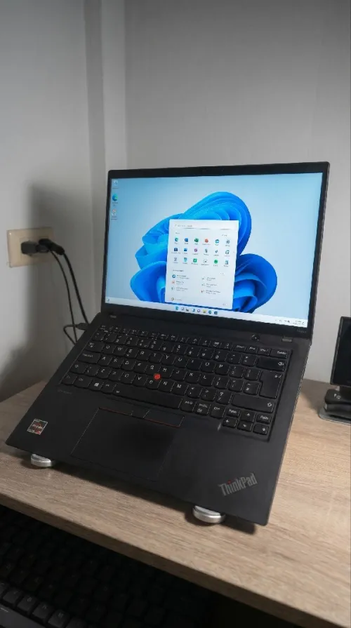 Laptop Lenovo t14s gen 4 type 21f9
