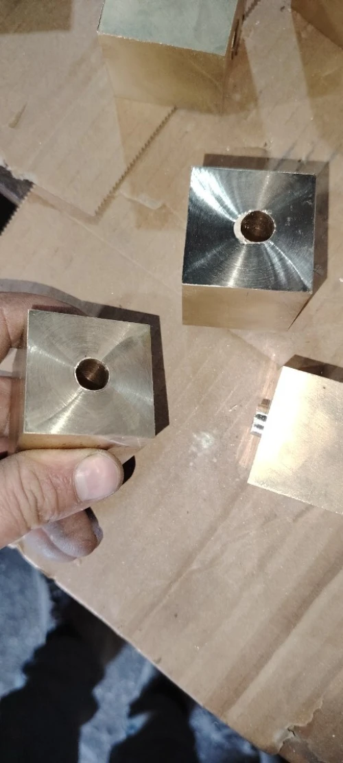 Fonderie Des pièces en Aluminium et bronze