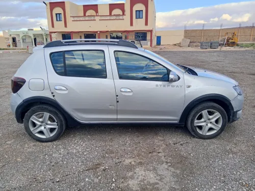 Bestune SANDERO 2014 Stepway