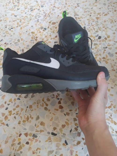Air max 90 noir et vert