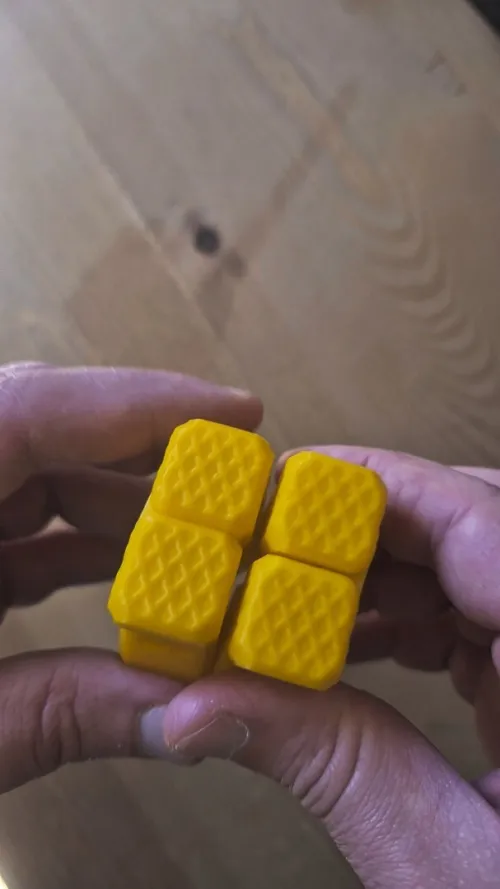 Infinity cube antistress
