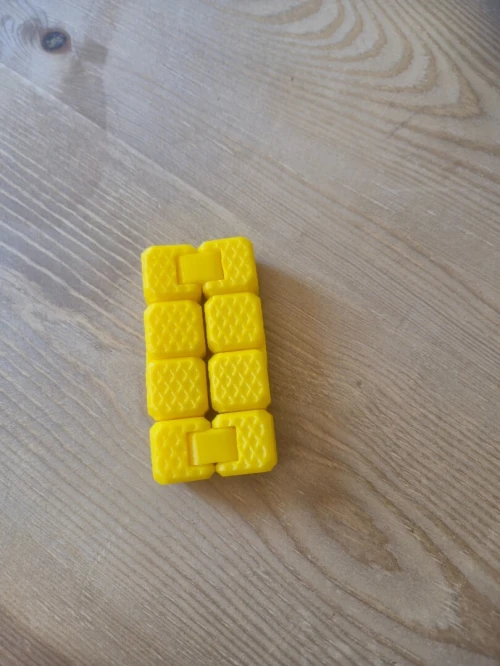 Infinity cube antistress