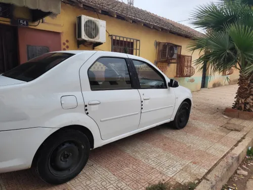 Dacia Logan 2012 