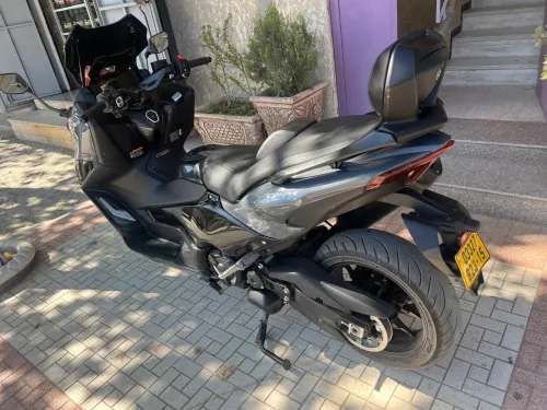 Tmax 562 Tmax 562 2023