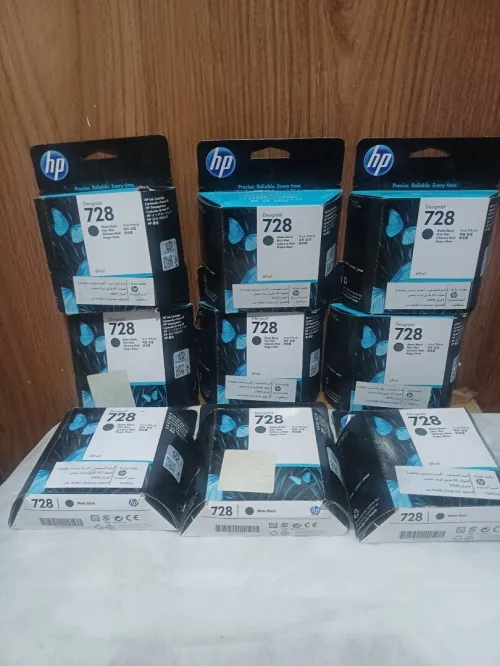 cartouches d'encre HP 728 DesignJet. 