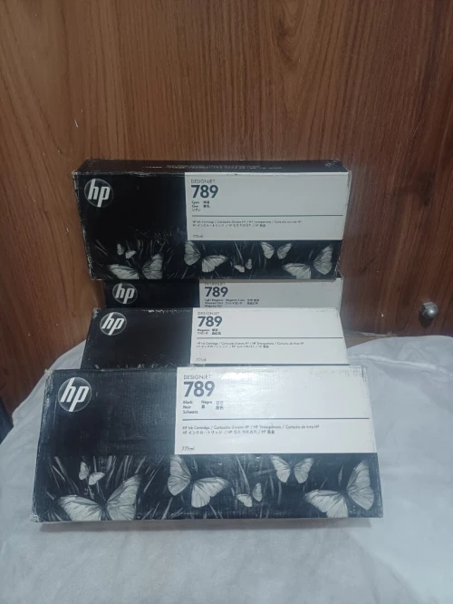 cartouches d'encre HP DesignJet 789 originales. 