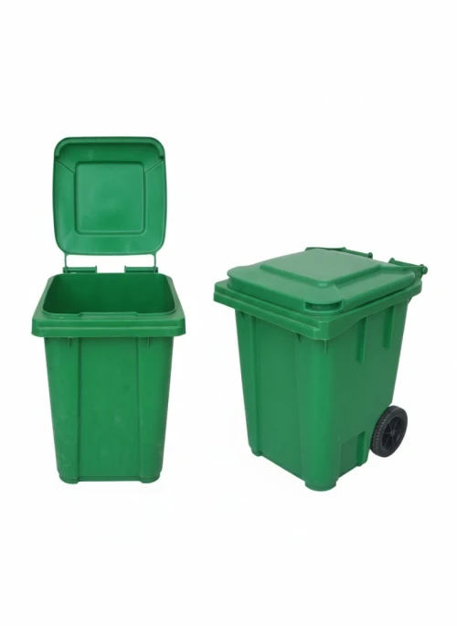 LES POUBELLES EN PLASTIQUE