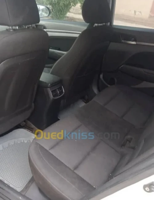 Hyundai Elantra 2020 GLS