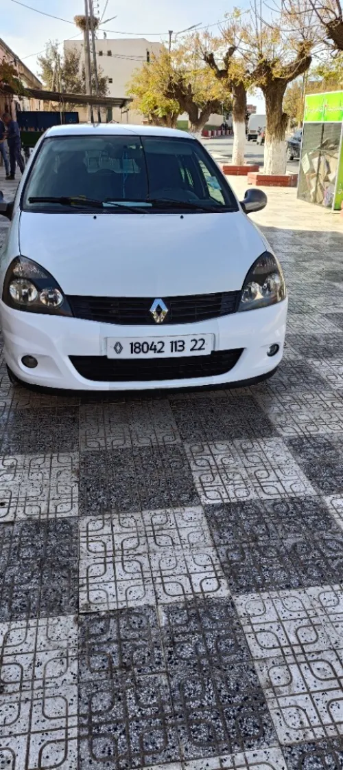 Renault Clio Campus 2013 Clio Campus