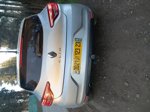 Renault Clio 5  2023 Equilibre