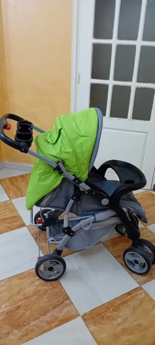 Poussette bébé 