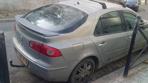 Renault Laguna 2 2001 Initial Paris