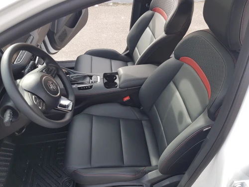 MG 5 2025 Global Luxury