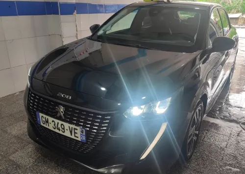 Peugeot 208 2023 Allure Pack