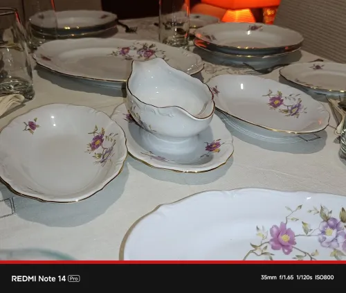 Service de table en porcelaine polonaise vintage