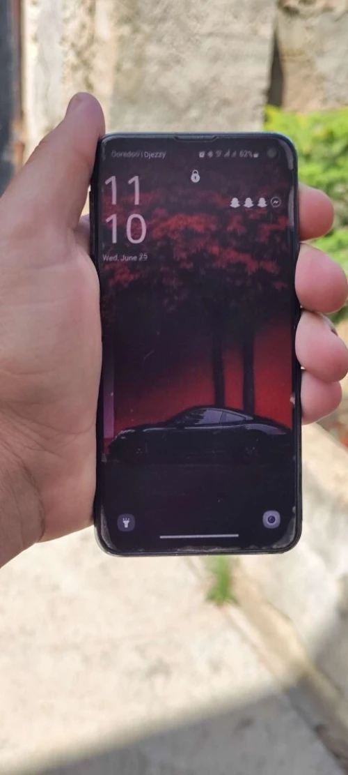 samsung s10e