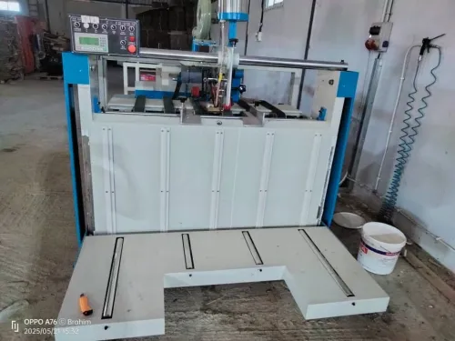Machine découpe et impression carton ondulé 