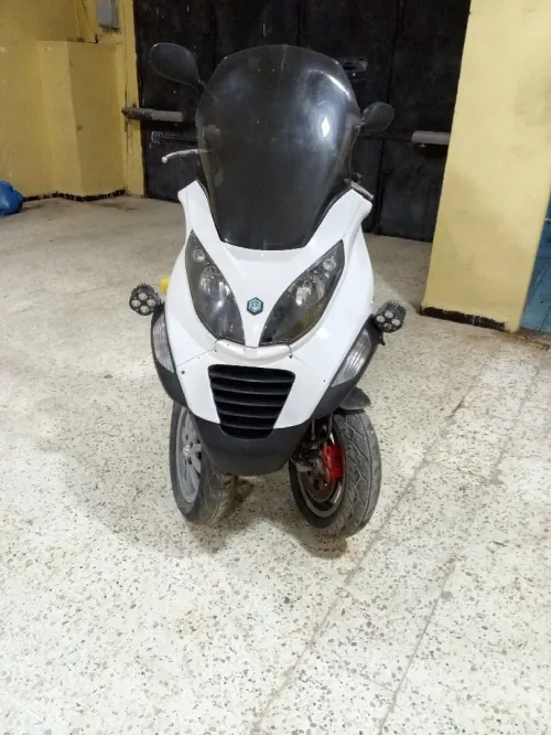 Piaggio MP3 MP3 250 2009