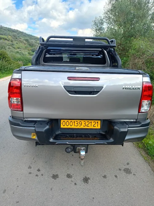 Toyota Hilux 2021 