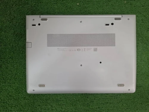 hp Elitbook 840 G5 i5 8eme 8/256