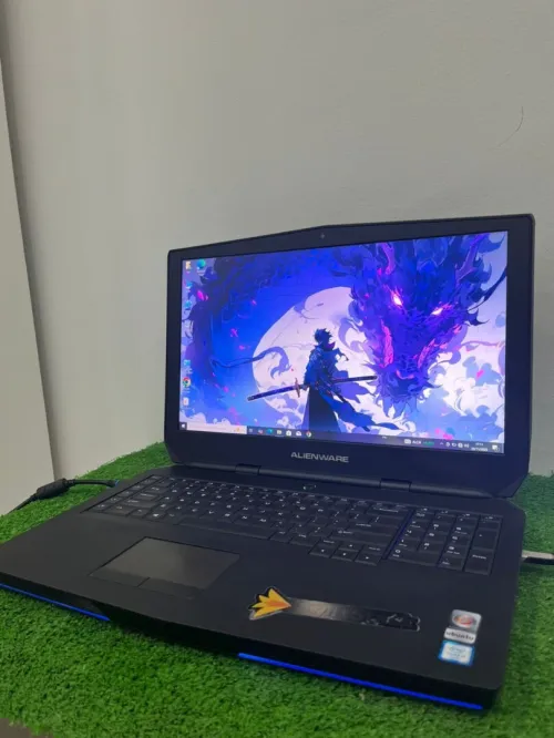Dell ALIENWARE 17 R3 gaming PC
