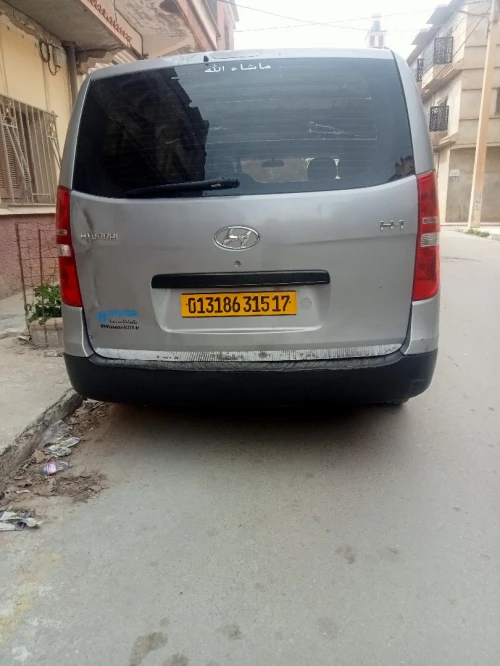 Hyundai H1 2015