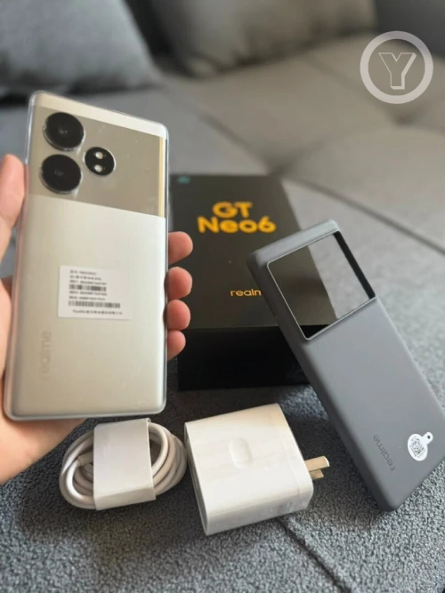 REALME GT NEO6