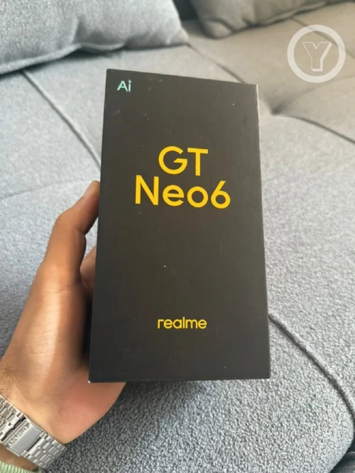 REALME GT NEO6