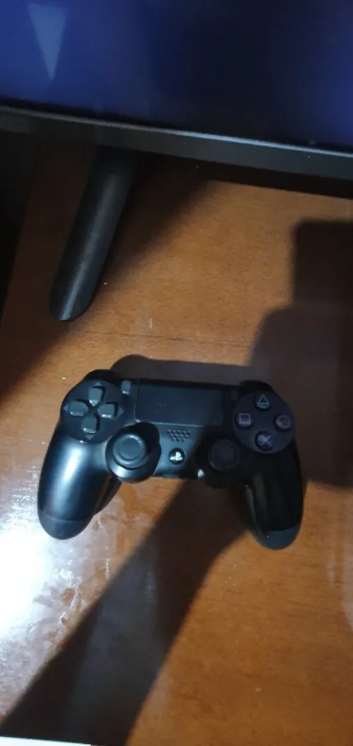 Ps4 slim état 10/10