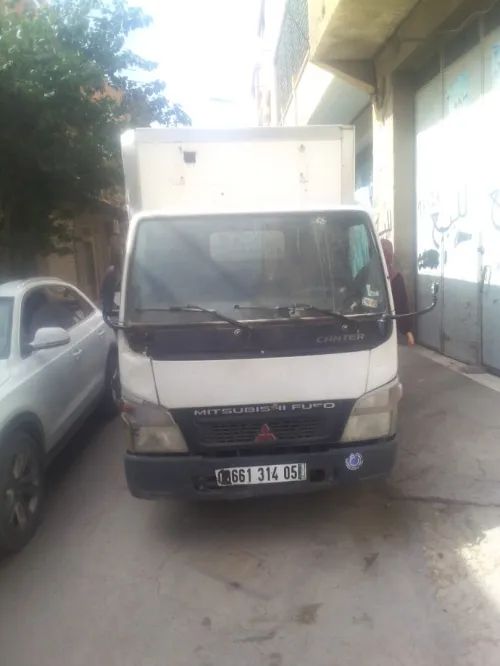 Mitsubishi canter 2014
