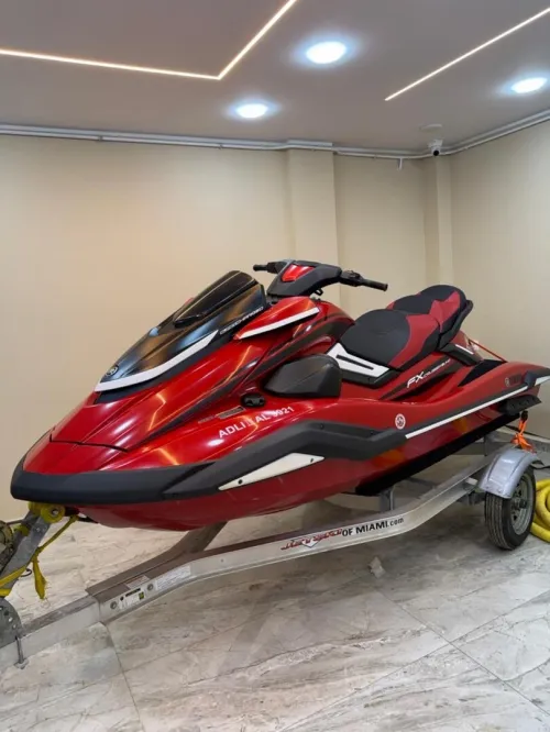 Jet ski 2023
