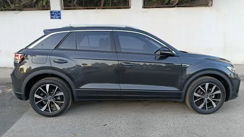 Volkswagen T-Roc 2025 R-Line BLACK